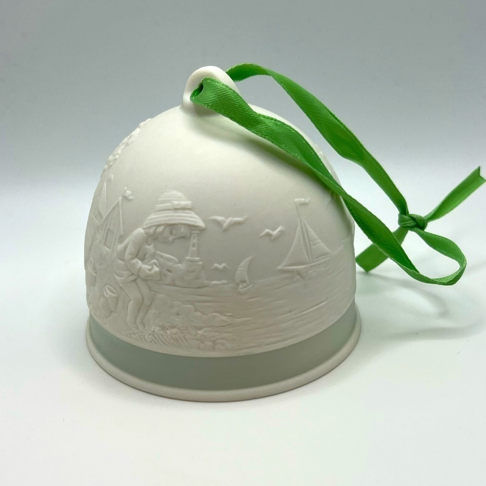 Lladro '92‎ Porcelain Summer Bell - Vintage